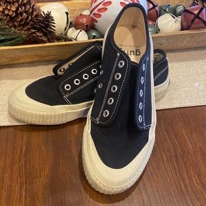 BLACK GUFFY shoes WOMENS SIZE 9